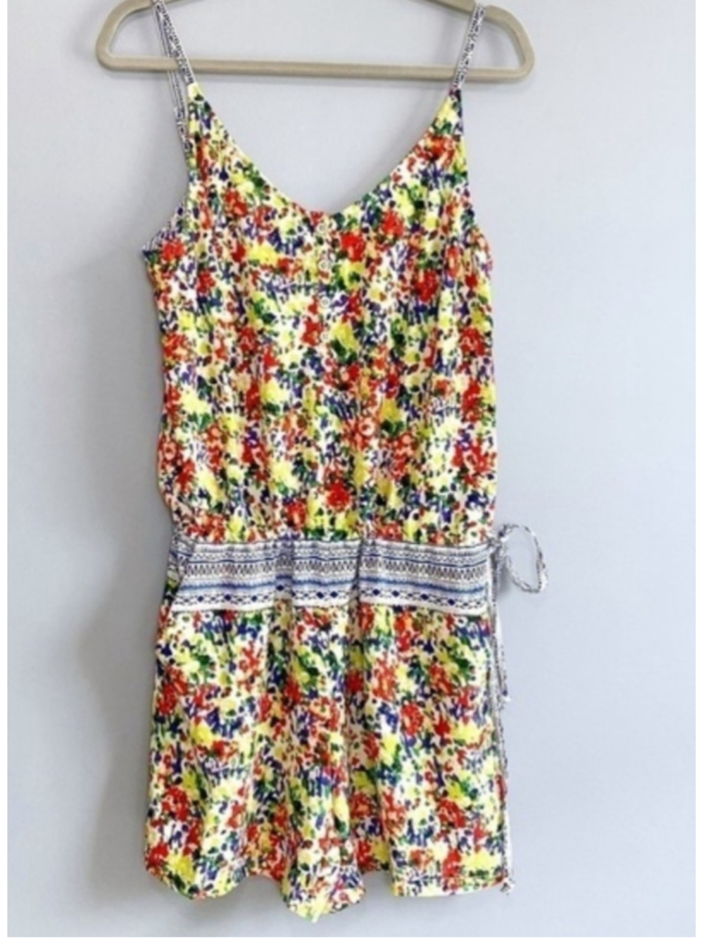 Women's Cabi Floral Print Romper Size S Multicolor cottagecore garden trendy